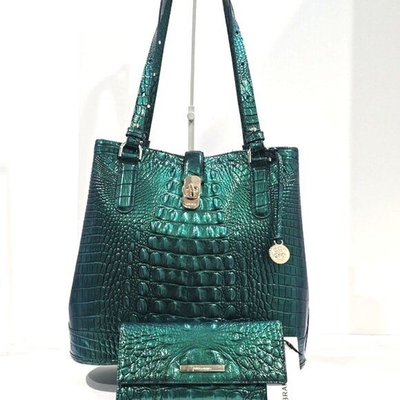 SET: ✅ Brahmin Mystic Green Set: Fiora Bag & Cordelia Wallet✨ NWT, COA & DUSTBAG - Picture 3 of 17